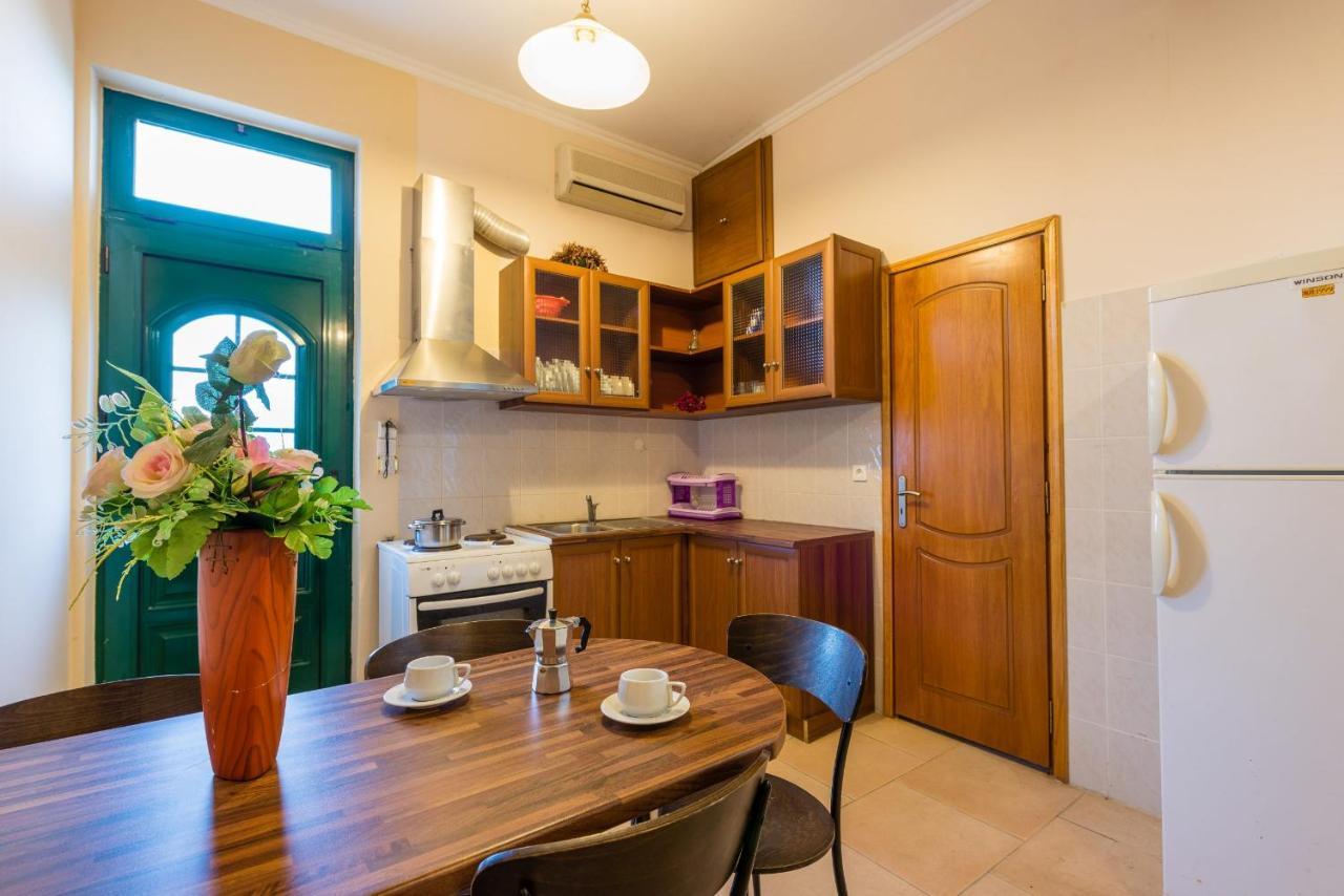 Bravo Apartments アルガッシ エクステリア 写真