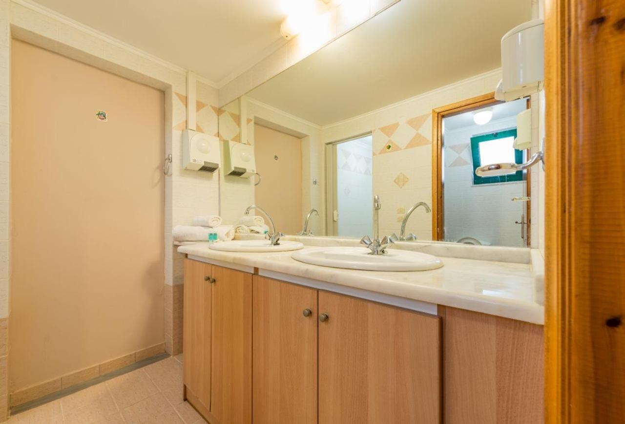 Bravo Apartments アルガッシ エクステリア 写真